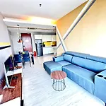 Cozy Living Sky Apartment