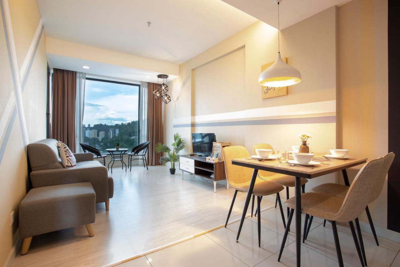 Cozy Living Sky *